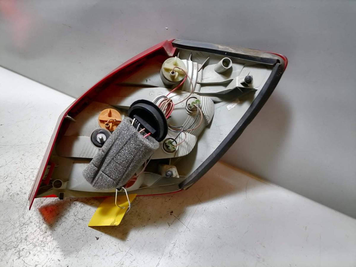 Skoda Fabia 2 5J original R&uuml;cklicht R&uuml;ckleuchte Schlussleuchte links Bj.2012